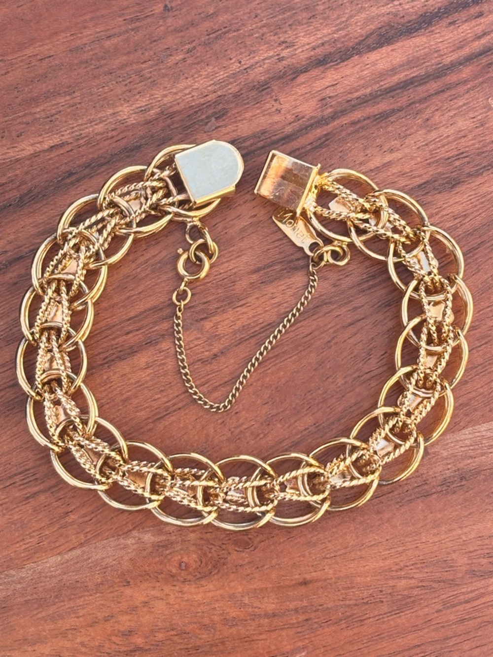 Vintage Monet Heart Bracelet Gold Tone 8” Lock Clasp Romantic Statement Piece - Picture 2 of 4